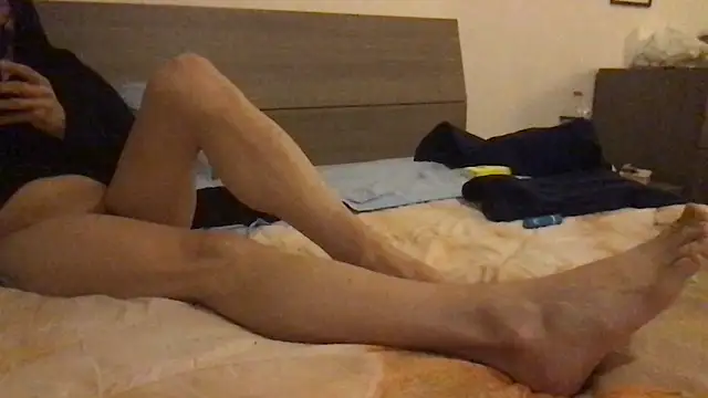 Ma26697 online show from December 2, 9:21 pm