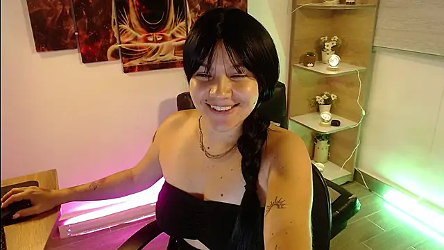 Snapshot of Jsneiidy_ATH chatting on November 13, 4:44 am Jsneiidy ATH online show from November 13, 4:44 am