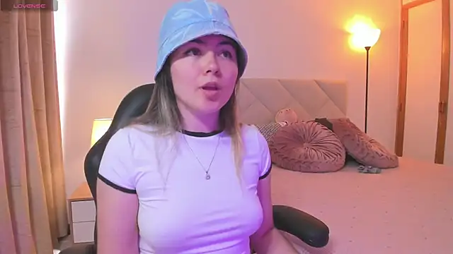 Lau Bee online show from March 18, 2:37 pm