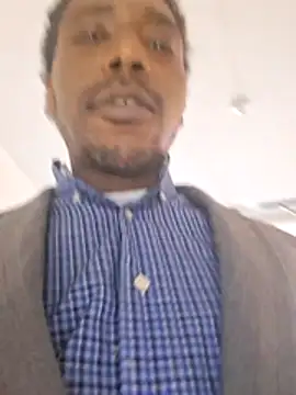 bigboytoy912 online show from April 5, 6:16 pm