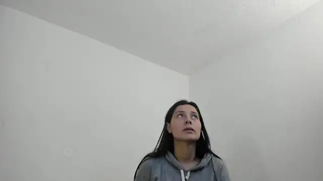 Snapshot of Nathaly_love96 chatting on December 3, 6:28 pm Nathaly love96 online show from December 3, 6:28 pm