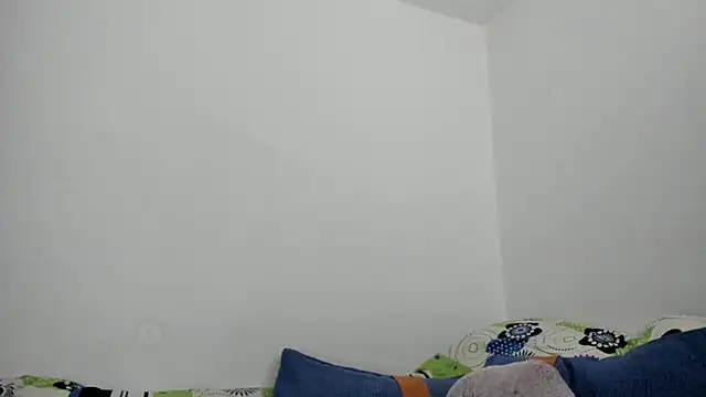 Snapshot of Nathaly_love96 chatting on January 13, 7:21 pm Nathaly love96 online show from January 13, 7:21 pm