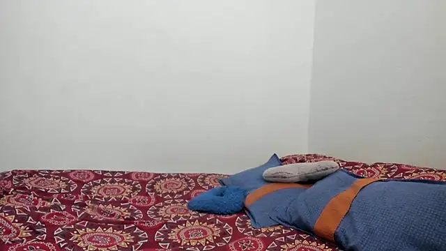 Snapshot of Nathaly_love96 chatting on February 13, 6:38 pm Nathaly love96 online show from February 13, 6:38 pm
