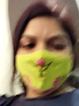 illay love online show from March 11, 9:45 am