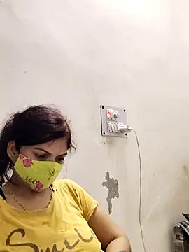 illay love online show from March 13, 11:30 am