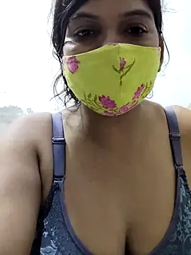 illay love online show from October 3, 7:44 pm