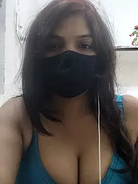 illay love online show from October 28, 6:10 pm