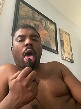 Snapshot of growernotshower29 chatting on January 9, 8:33 pm growernotshower29 online show from January 9, 8:33 pm