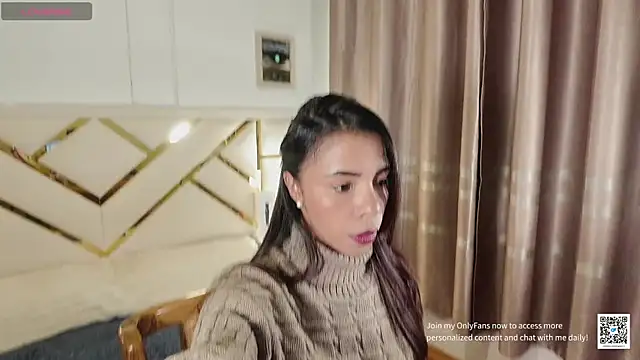 Snapshot of carolineamber_ chatting on November 14, 2:43 am carolineamber online show from November 14, 2:43 am