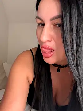 Helena7077 online show from October 23, 10:19 pm