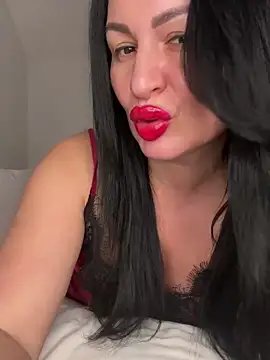 Helena7077 online show from February 4, 10:47 pm