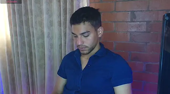 Leandro valenzuela online show from February 12, 5:58 pm