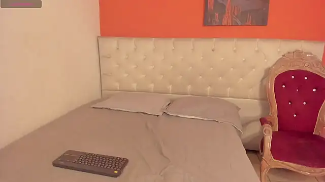 tachala  online show from October 15, 2:55 am