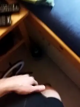 Snapshot of Crazzy_Maiky chatting on March 2, 9:11 pm Crazzy Maiky online show from March 2, 9:11 pm