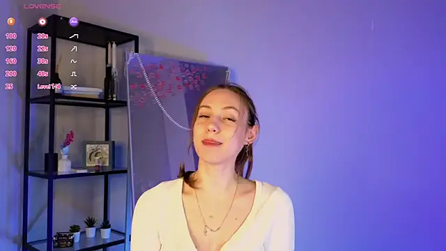 elfinvibes online show from March 18, 6:03 am