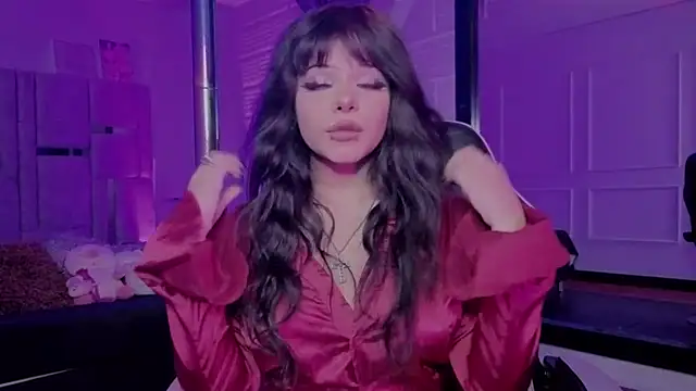 BonnieAnderson  online show from April 8, 8:09 pm