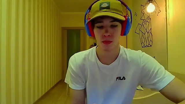 gayGamogey online show from December 6, 12:27 pm