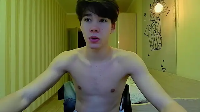 gayGamogey online show from December 12, 12:01 pm