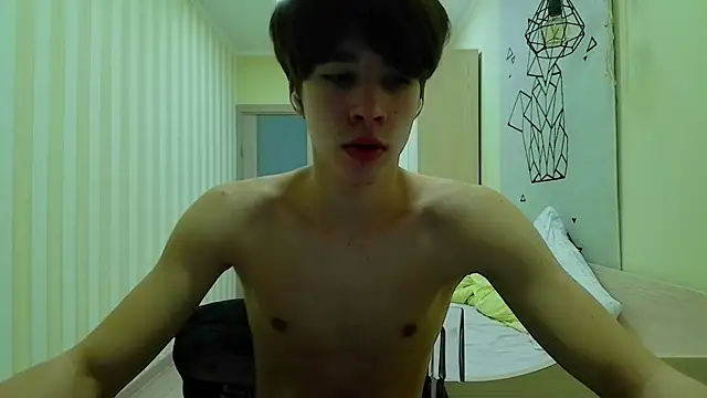 gayGamogey online show from December 17, 5:58 pm