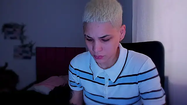 Charlee pink online show from February 7, 5:38 pm