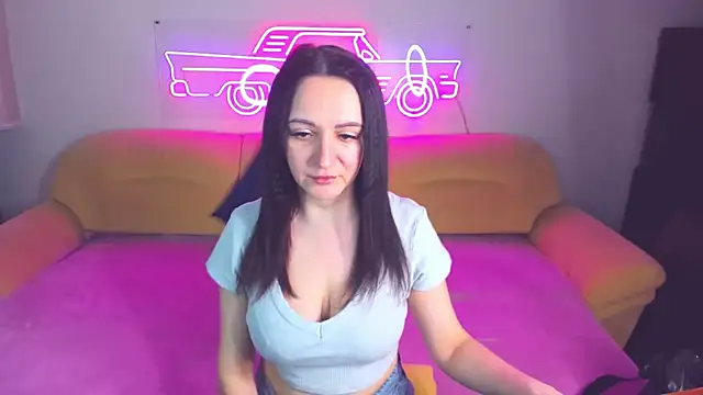 AngellLika online show from February 7, 4:35 pm