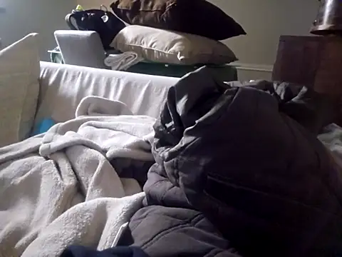 Snapshot of ChillzPnp chatting on February 16, 5:48 am ChillzPnp online show from February 16, 5:48 am