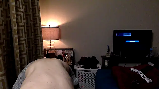 Snapshot of ChillzPnp chatting on September 30, 5:56 am ChillzPnp online show from September 30, 5:56 am