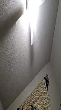 Snapshot of ChillzPnp chatting on October 4, 3:59 am ChillzPnp online show from October 4, 3:59 am