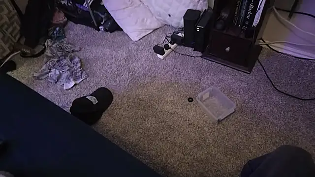 Snapshot of ChillzPnp chatting on November 3, 2:57 am ChillzPnp online show from November 3, 2:57 am