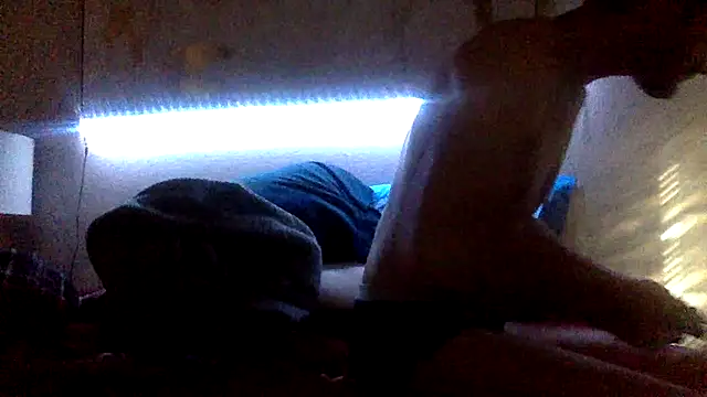 Snapshot of ChillzPnp chatting on November 9, 3:43 pm ChillzPnp online show from November 9, 3:43 pm