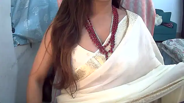 Cute-Tara online show from September 27, 2:00 pm