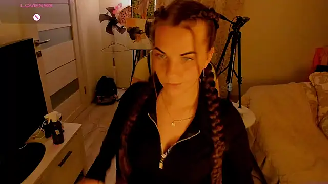 Snapshot of masha19981 chatting on October 9, 6:39 pm masha19981 online show from October 9, 6:39 pm