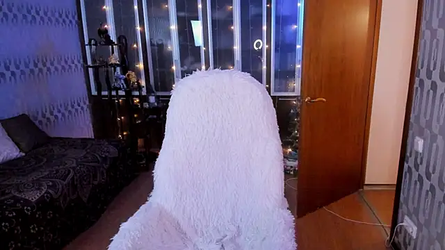 Snapshot of Scarlett_OHara_1861 chatting on January 16, 11:48 pm Scarlett OHara 1861 online show from January 16, 11:48 pm