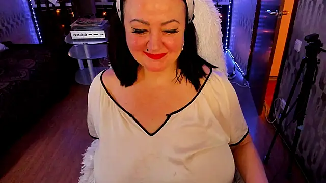 Snapshot of Scarlett_OHara_1861 chatting on March 3, 8:00 pm Scarlett OHara 1861 online show from March 3, 8:00 pm