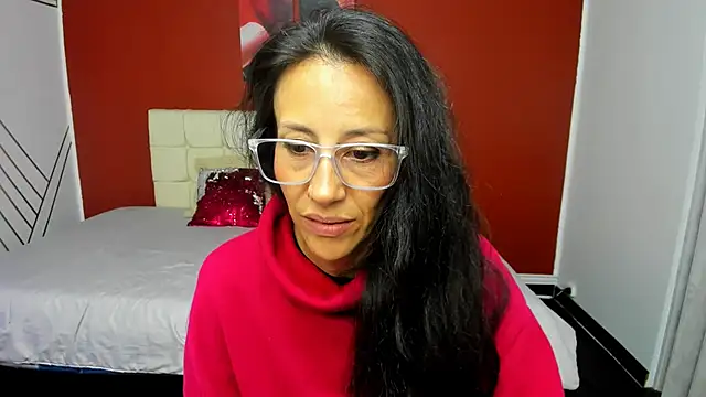 Abrillee1 online show from December 27, 1:53 am