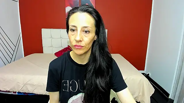 Abrillee1 online show from December 29, 11:18 am