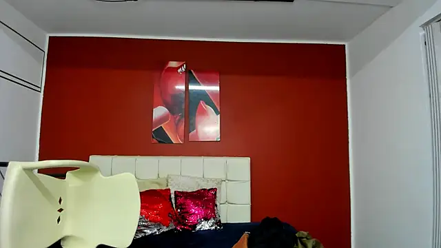 Abrillee1 online show from January 8, 1:21 am