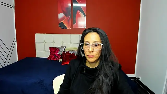 Abrillee1 online show from January 13, 10:24 pm