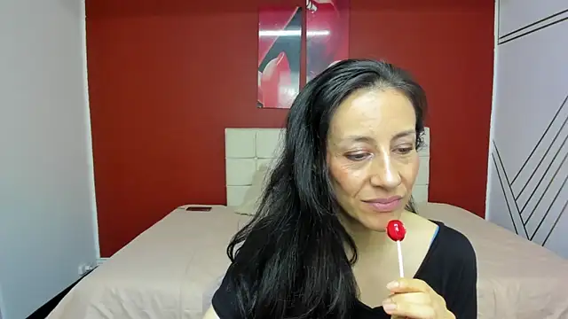 Abrillee1 online show from February 6, 1:16 am