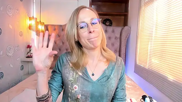 Snapshot of SammySanders chatting on December 29, 7:11 pm SammySanders online show from December 29, 7:11 pm