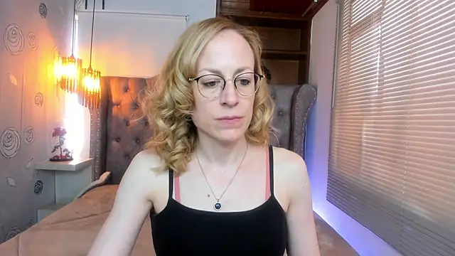 Snapshot of SammySanders chatting on January 21, 5:09 pm SammySanders online show from January 21, 5:09 pm