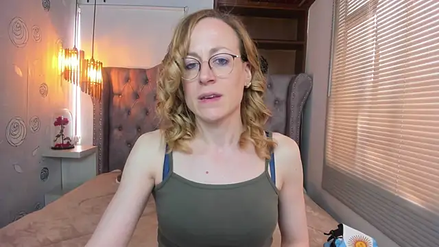 Snapshot of SammySanders chatting on March 13, 5:18 pm SammySanders online show from March 13, 5:18 pm