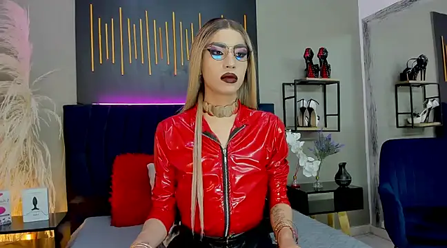 Snapshot of BrianaSchafer chatting on December 23, 10:01 pm BrianaSchafer online show from December 23, 10:01 pm