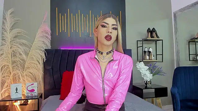 Snapshot of BrianaSchafer chatting on February 17, 8:47 pm BrianaSchafer online show from February 17, 8:47 pm