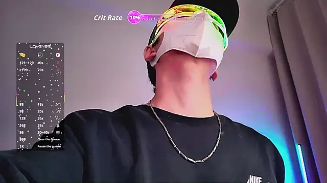 Snapshot of FEIYU001 chatting on December 1, 2:11 pm FEIYU001 online show from December 1, 2:11 pm