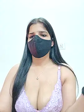 Snapshot of aaliya_bhattt chatting on December 26, 8:42 pm aaliya bhattt online show from December 26, 8:42 pm