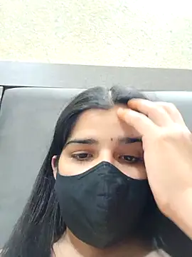 Snapshot of aaliya_bhattt chatting on March 7, 5:49 pm aaliya bhattt online show from March 7, 5:49 pm