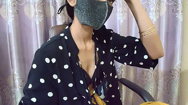 Srabontii online show from September 28, 10:04 pm