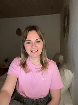 Snapshot of Milla__one chatting on January 21, 7:28 pm Milla one online show from January 21, 7:28 pm