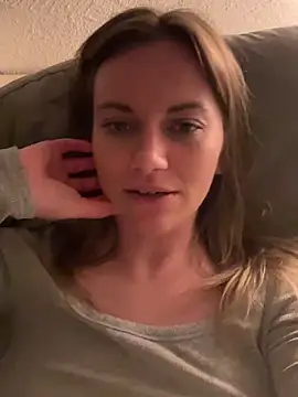 Snapshot of Milla__one chatting on March 13, 9:59 pm Milla one online show from March 13, 9:59 pm